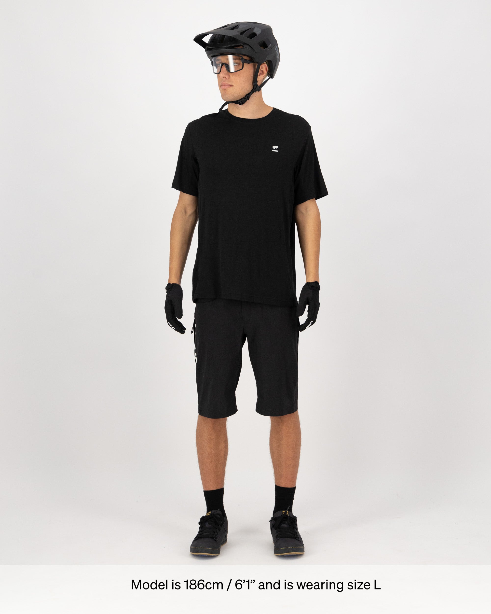 Mons Royale Mens Tarn Merino T-Shirt - Black, detail