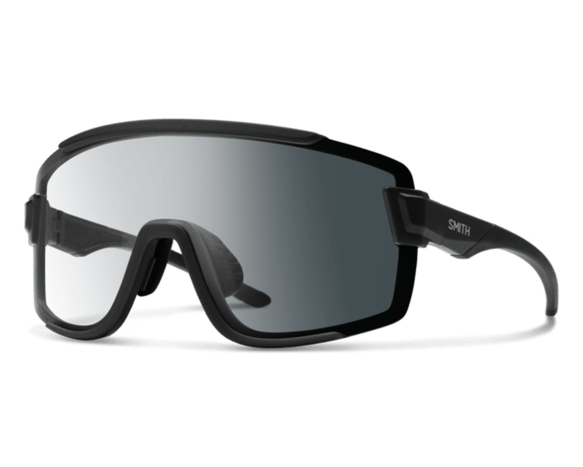 Smith Wildcat in Matte Black / ChromaPop Photochromic Clear To Gray