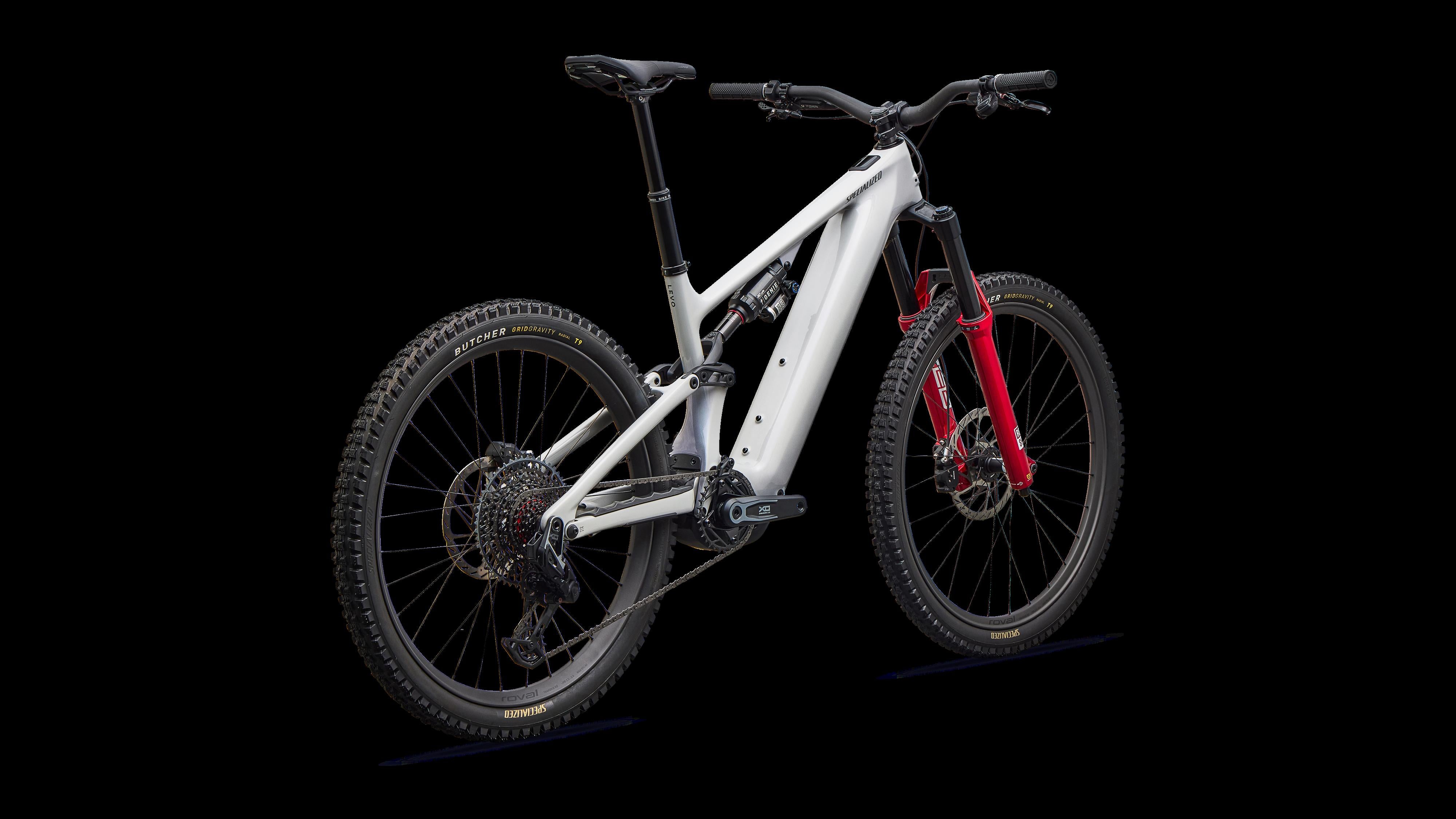 Turbo Levo 4 Pro MY2027 - Gloss Dolomite Metallic / Smoke