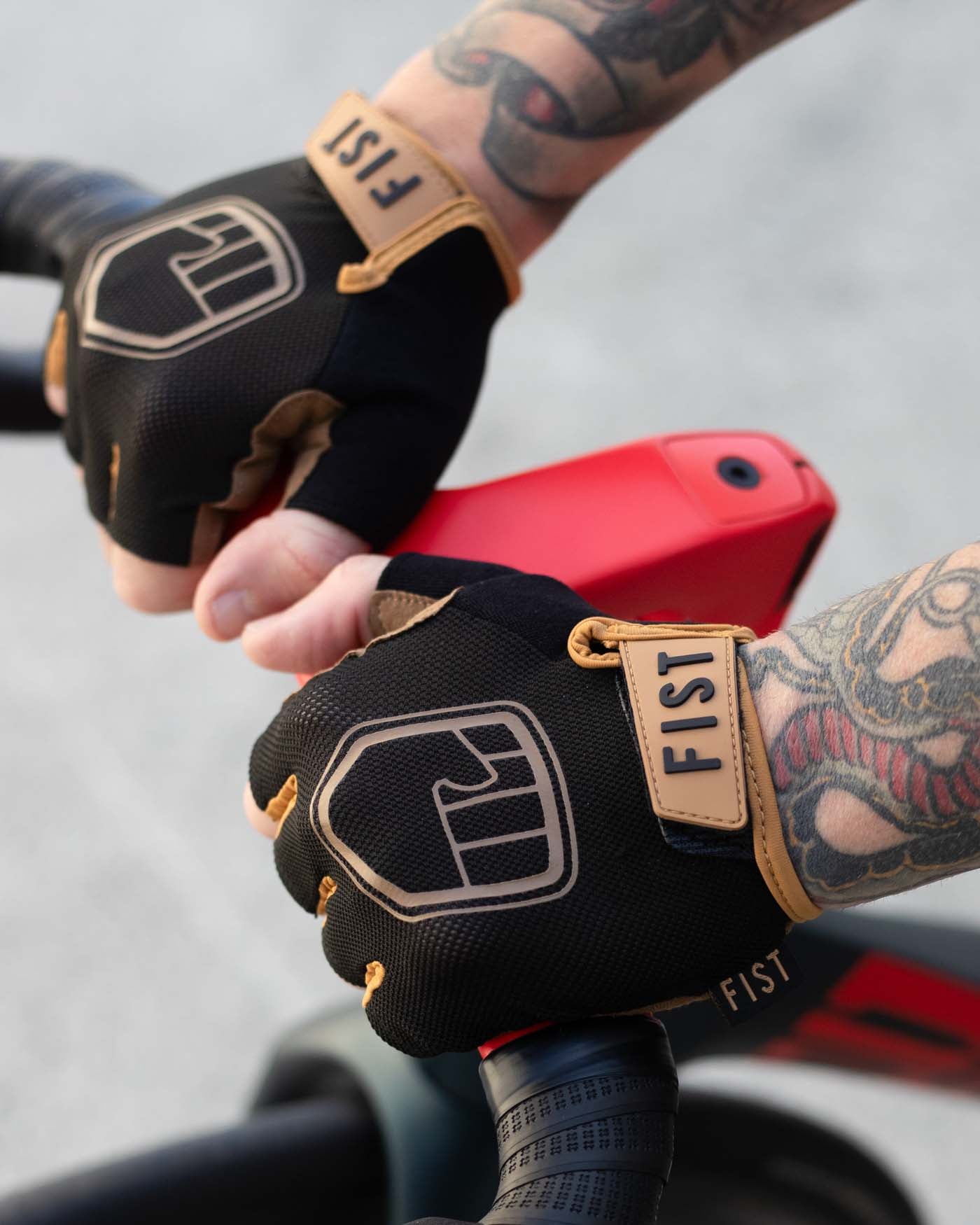 FIST Black N Tan Bike Glove