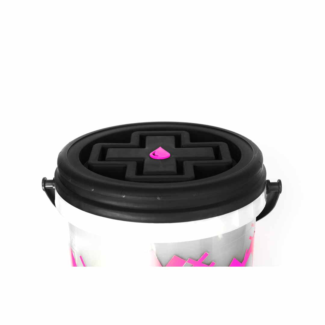 Muc-Off Bicycle Dirt Bucket With Filth Filter Bundle 11 Piece