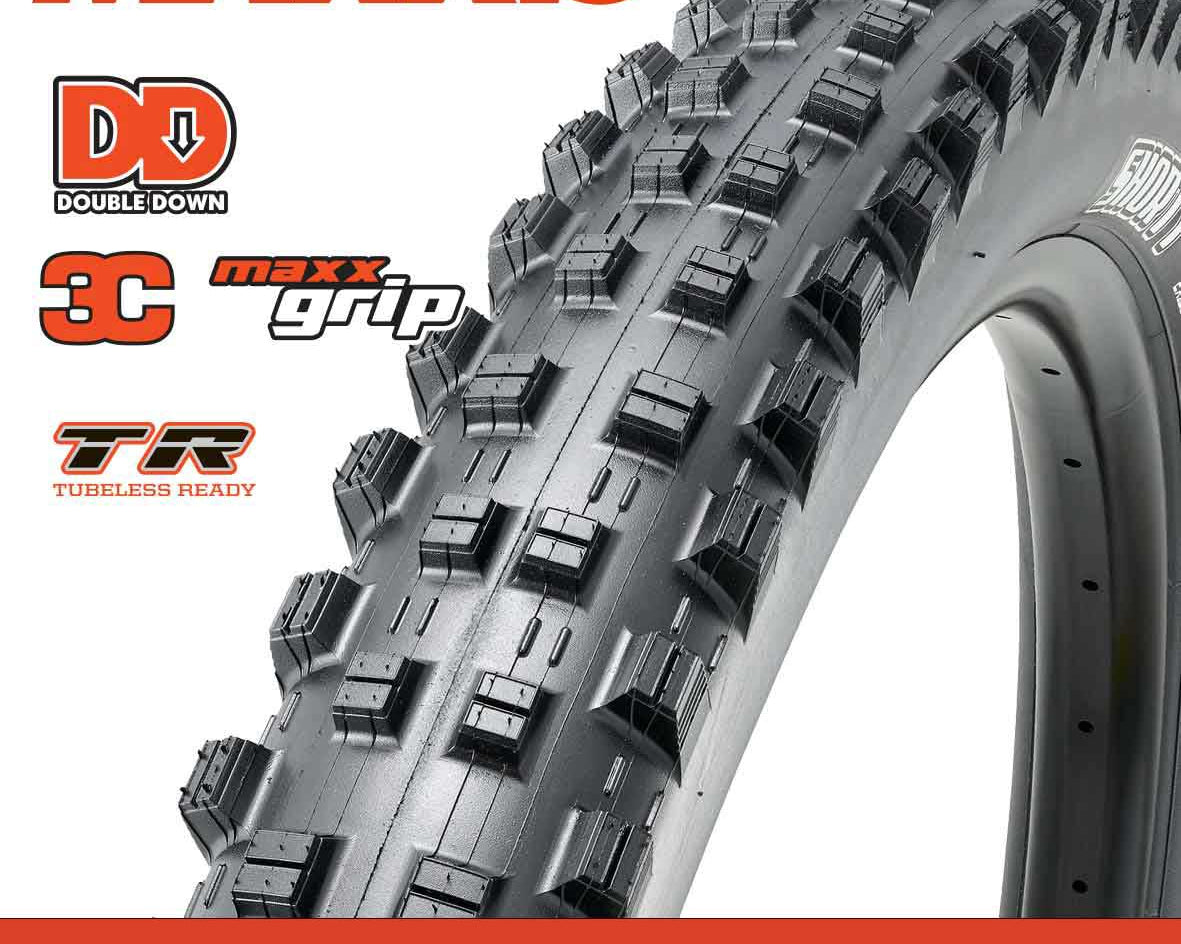 Maxxis Shorty Tyre - 27.5X2.40 - 3C MaxxGrip / DD / TR - Foldable 120X2 TPI E25 at Spoke N Trail