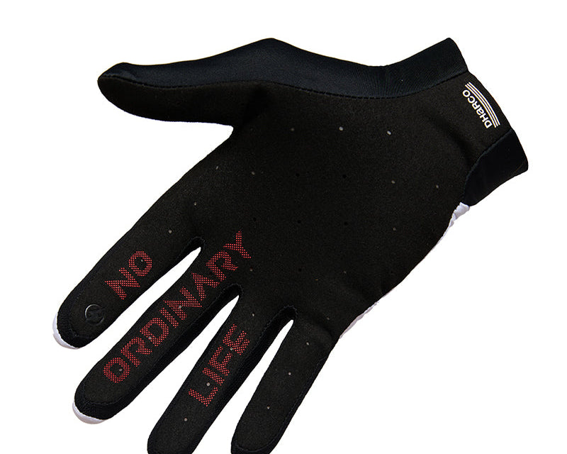 DHaRCO Mens Trail Gloves - White