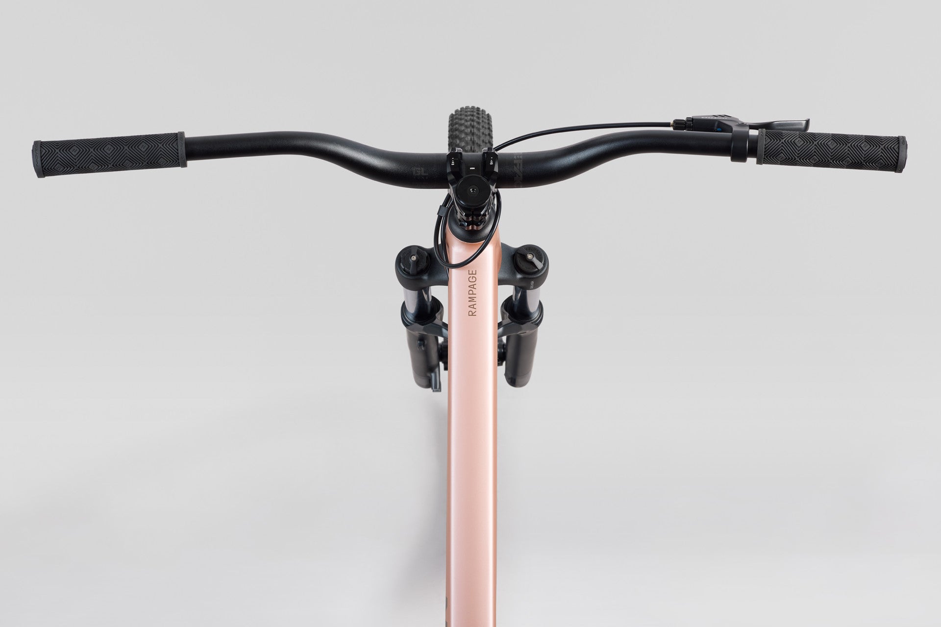 Norco Rampage 1 Rose - rider view