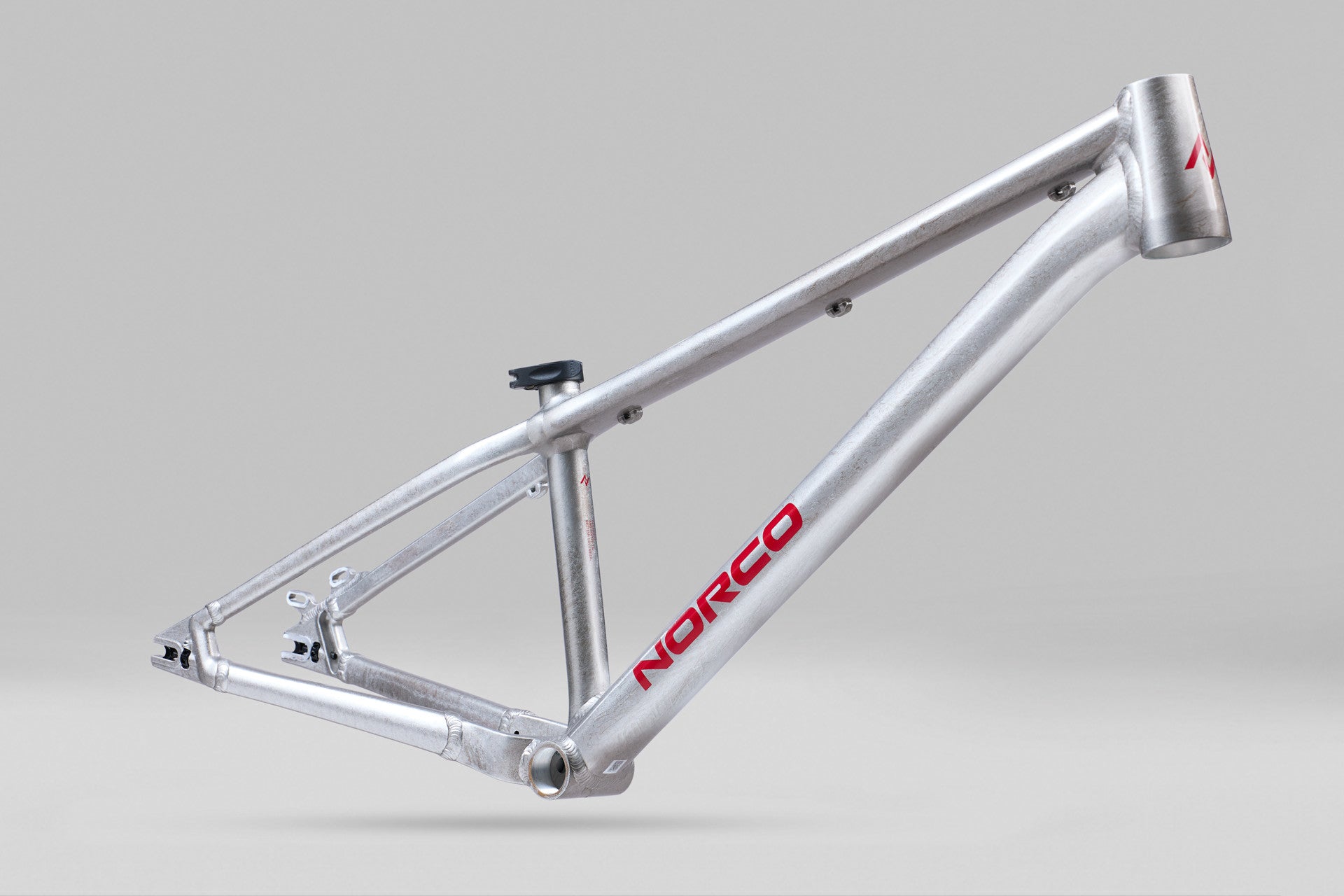 Norco Rampage Team Framekit Silver - quarter view