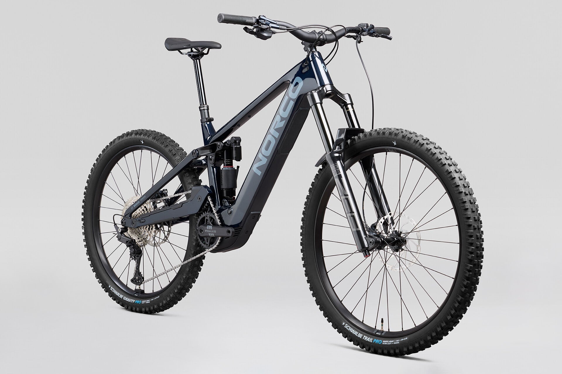 Norco Range VLT CX C2 Raw Carbon Blue - quarter view
