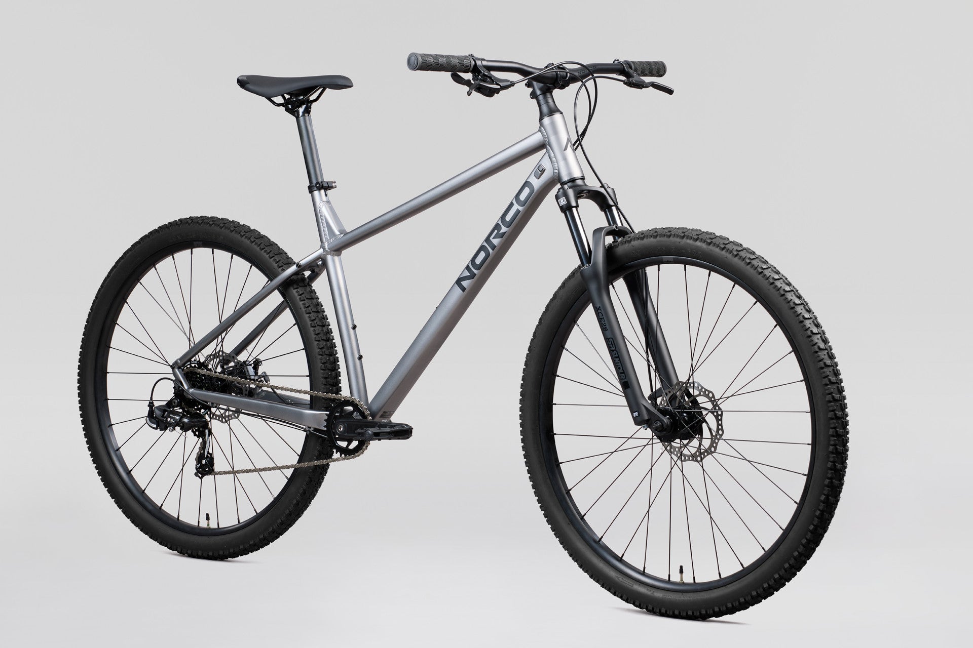 Norco Storm 4 Champagne - quarter view